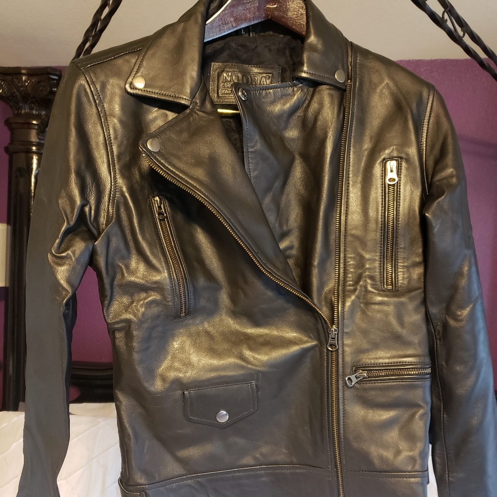 Leather Jacket - L